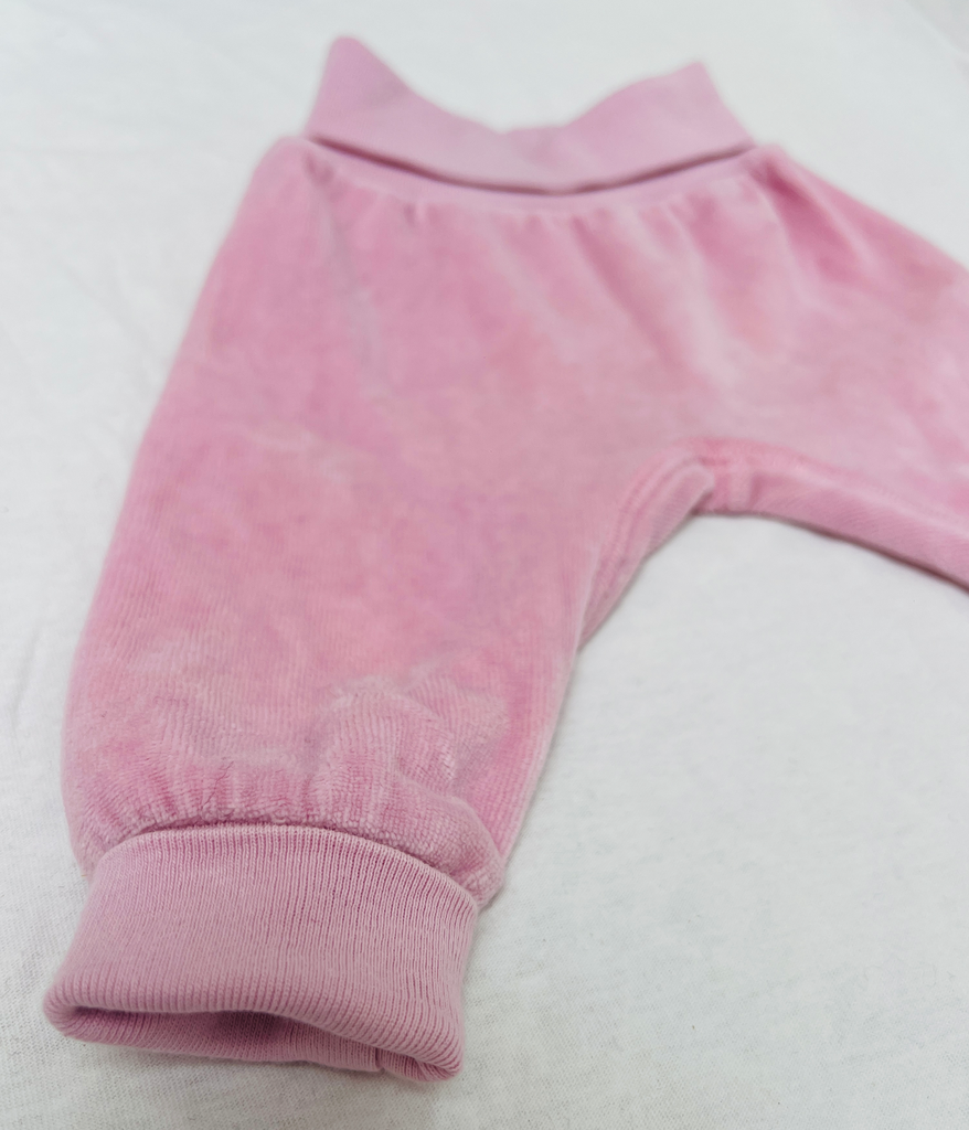Velours broekje m50 - H&M organic (roze)